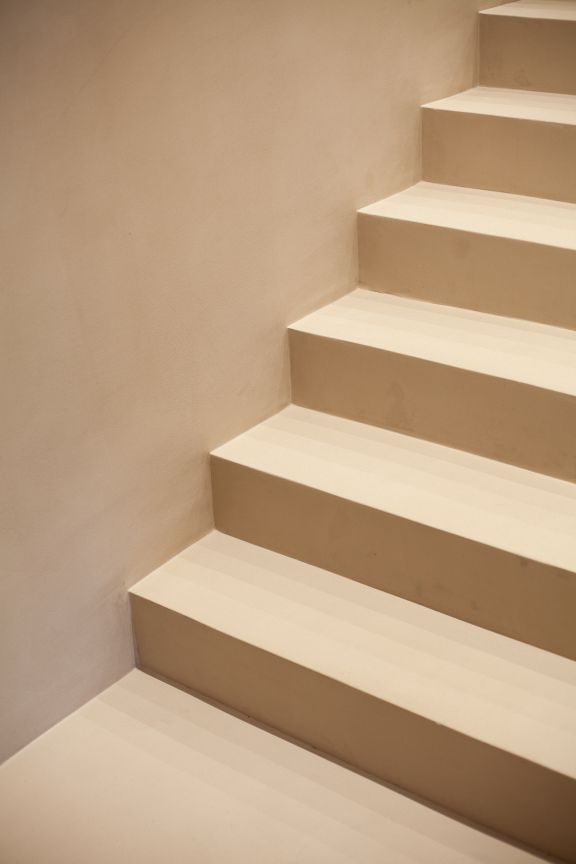 Salon of wedding dresses (Warsaw, 2024)