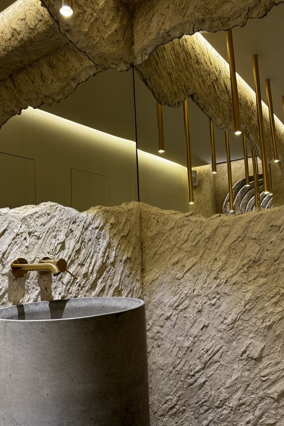 Restaurant "Na Khmari", Uzhhorod