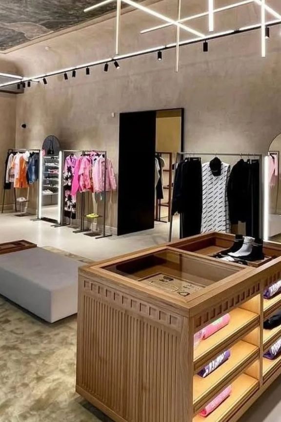 Brand clothing store Symbol (Kyiv, 2024)